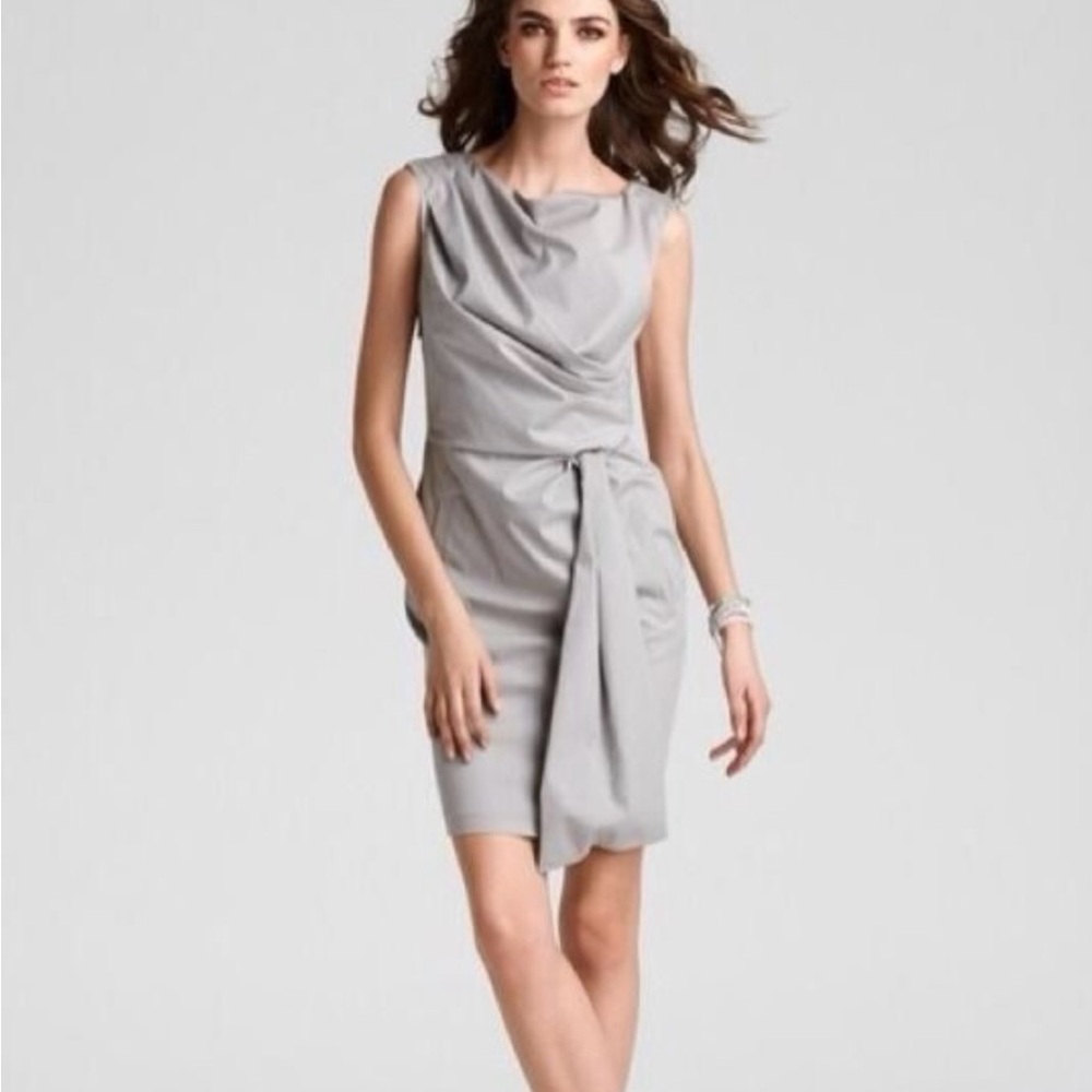 DVF Elegant Gray Sleeveless Dress